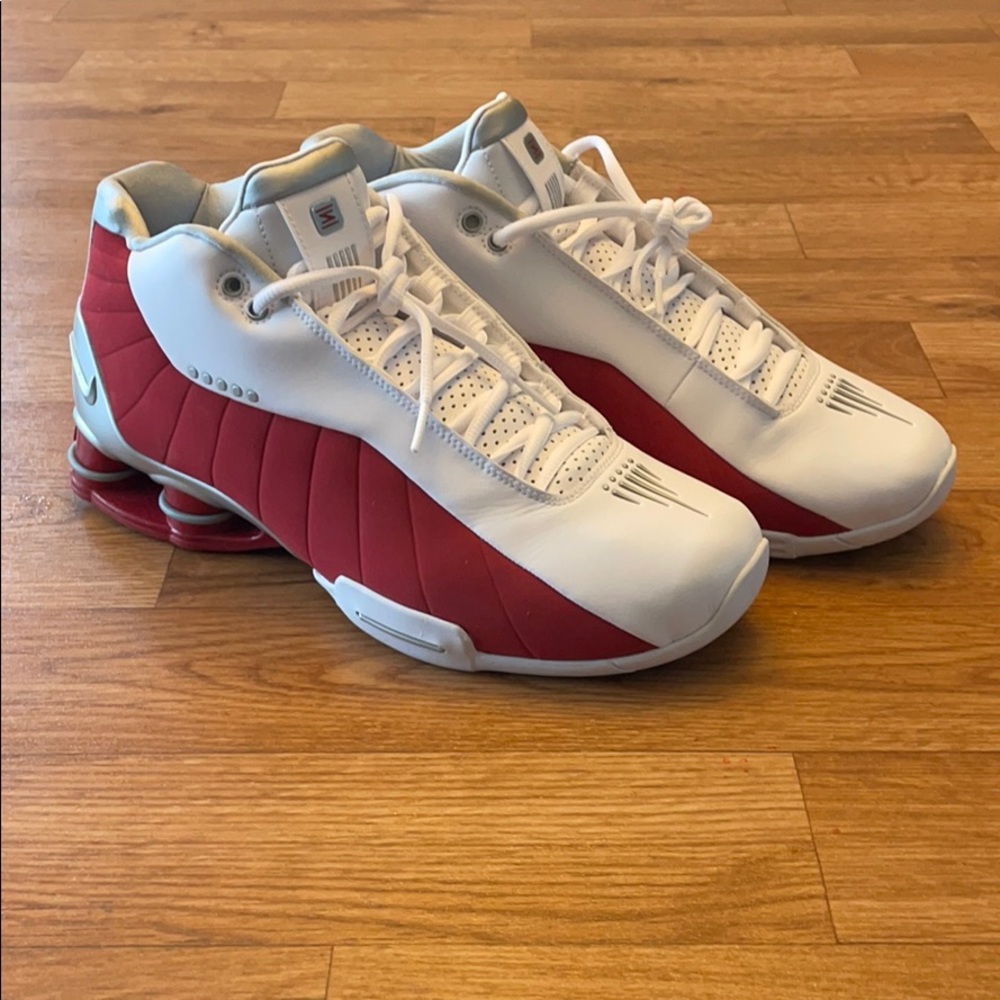 Men’s Nike Shox BB4 BNIB sz10.5.